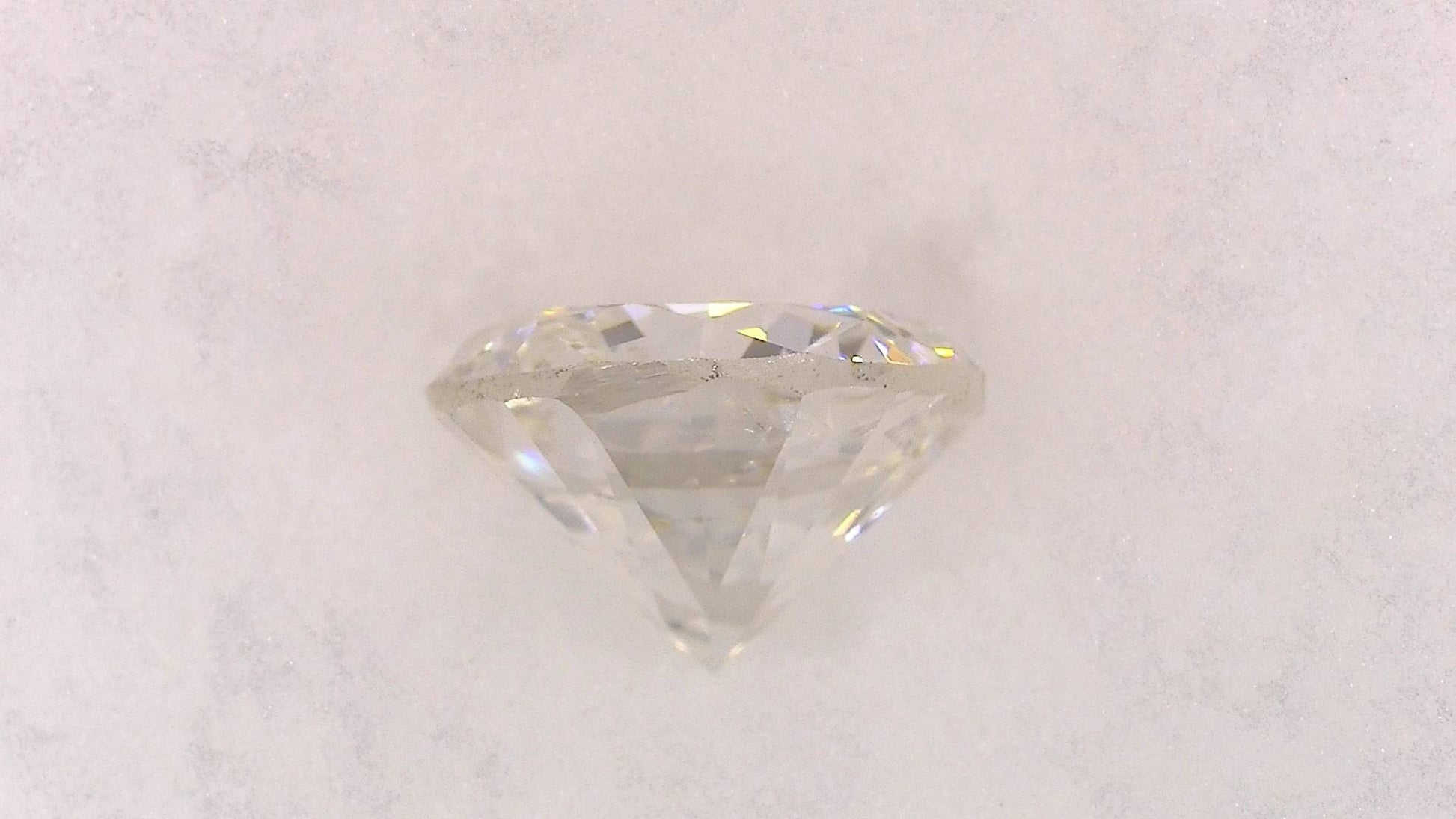 0.711ct H I-1 POOR/GD/PR NONE NATURAL 5.46-5.70X3.60mm Diamond Loose