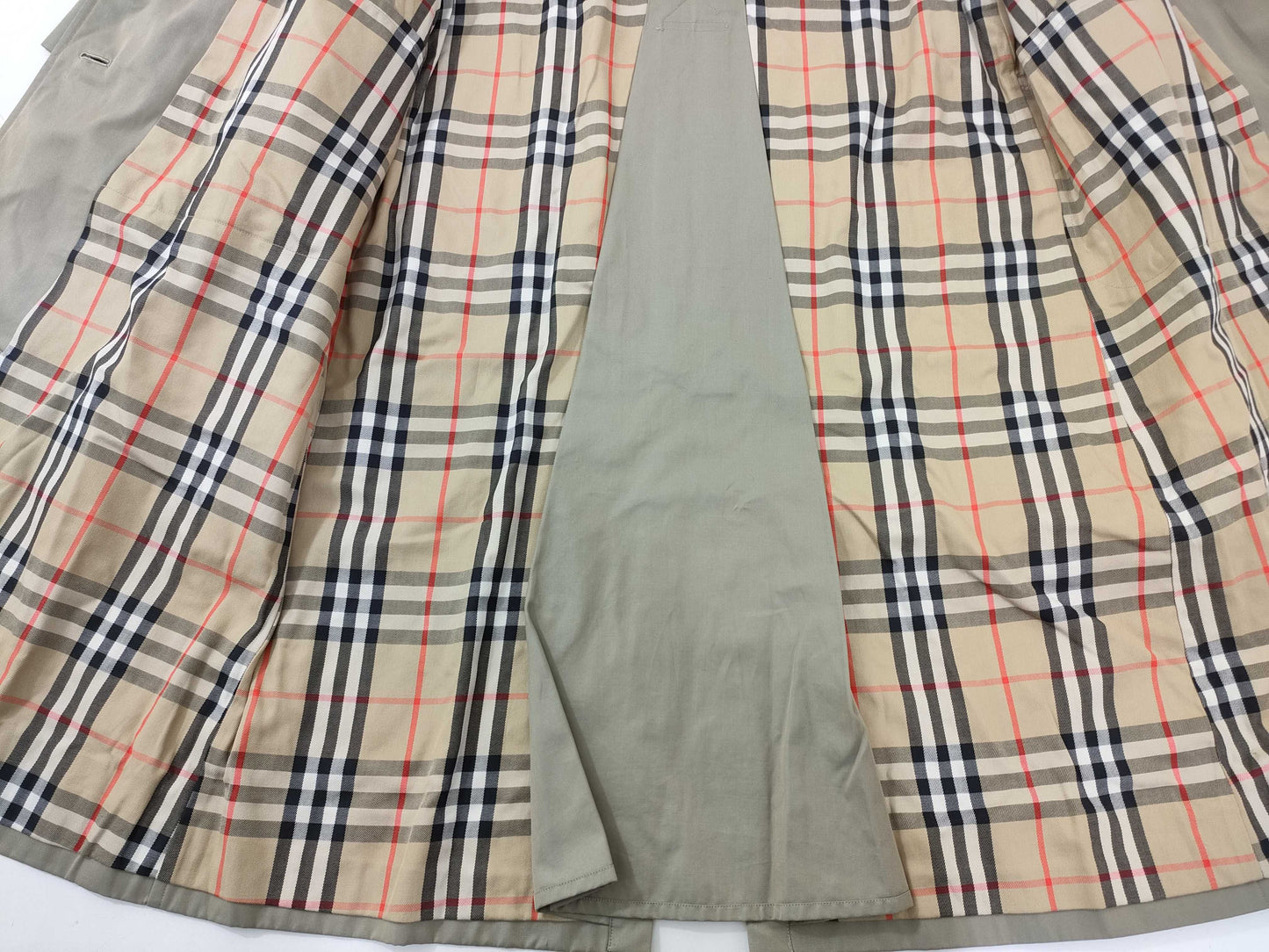 Burberrys Coat 9AB2 C-TK83 Coat