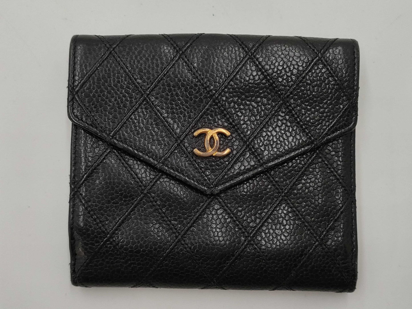 CHANEL Caviar Skin Coco Hardware Compact Wallet