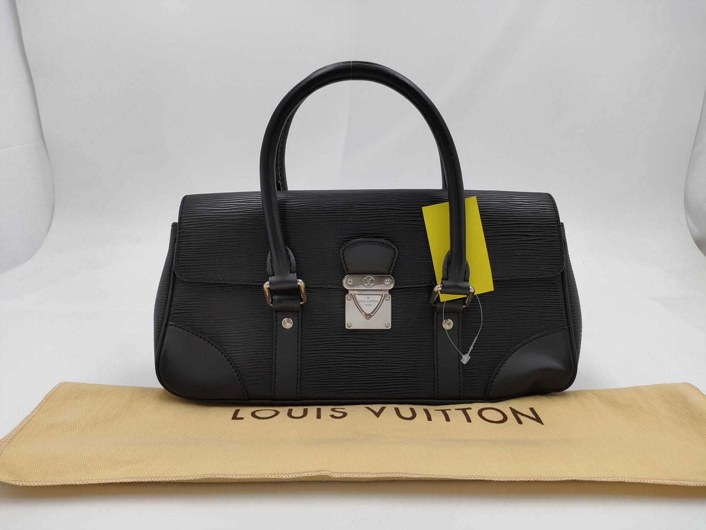 LOUIS VUITTON Epi Segur PM Noir M58822 Handbag
