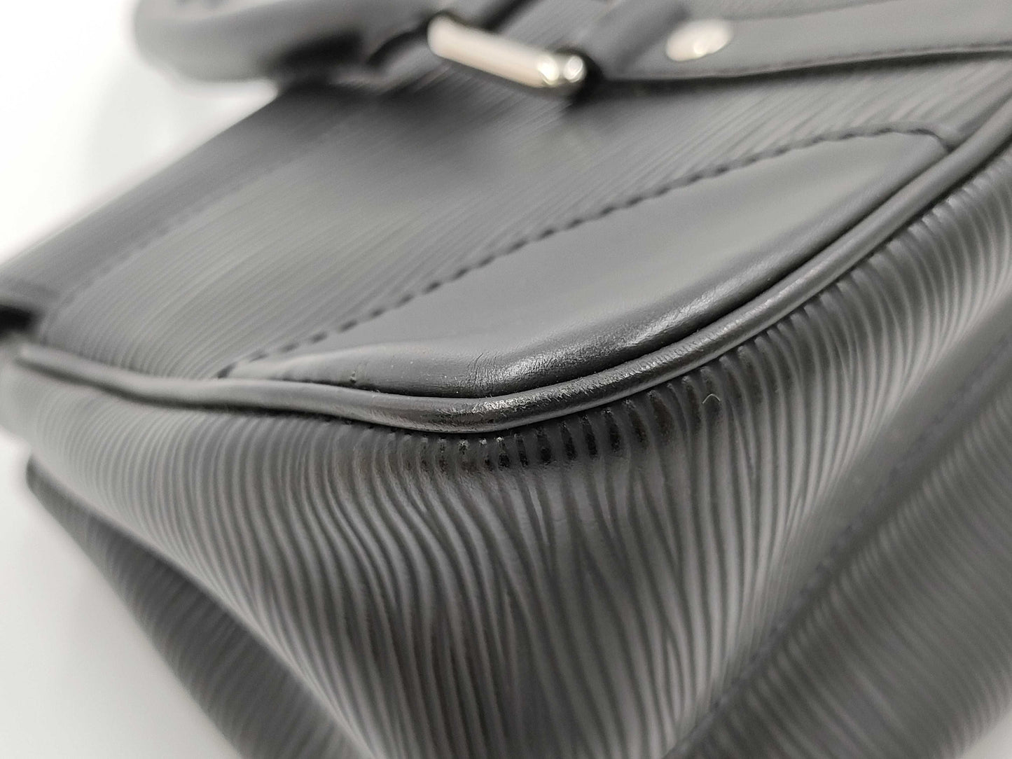 LOUIS VUITTON Epi Segur PM Noir M58822 Handbag