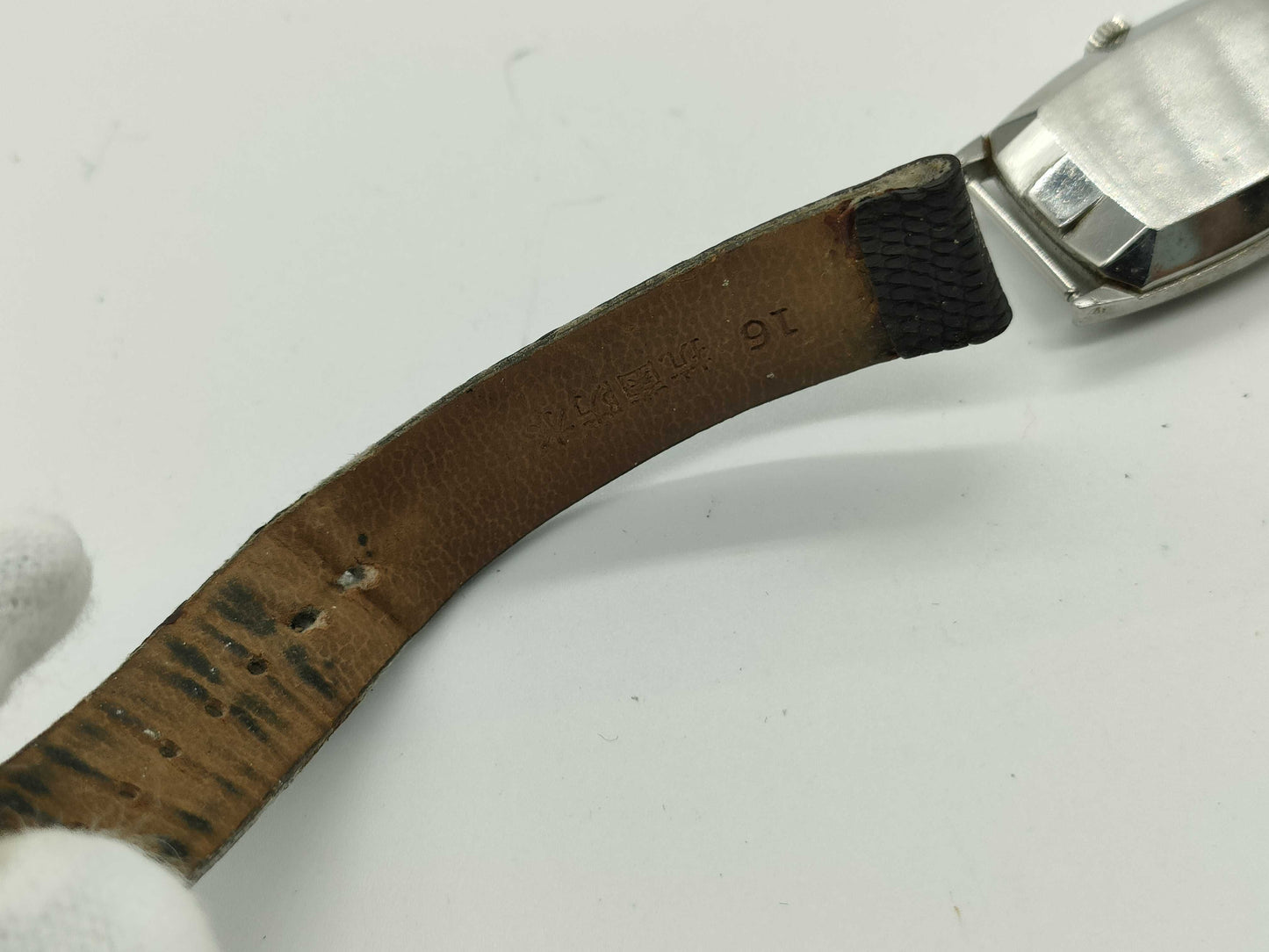 OMEGA Constellation Square Women's Watch with Broken Strap
