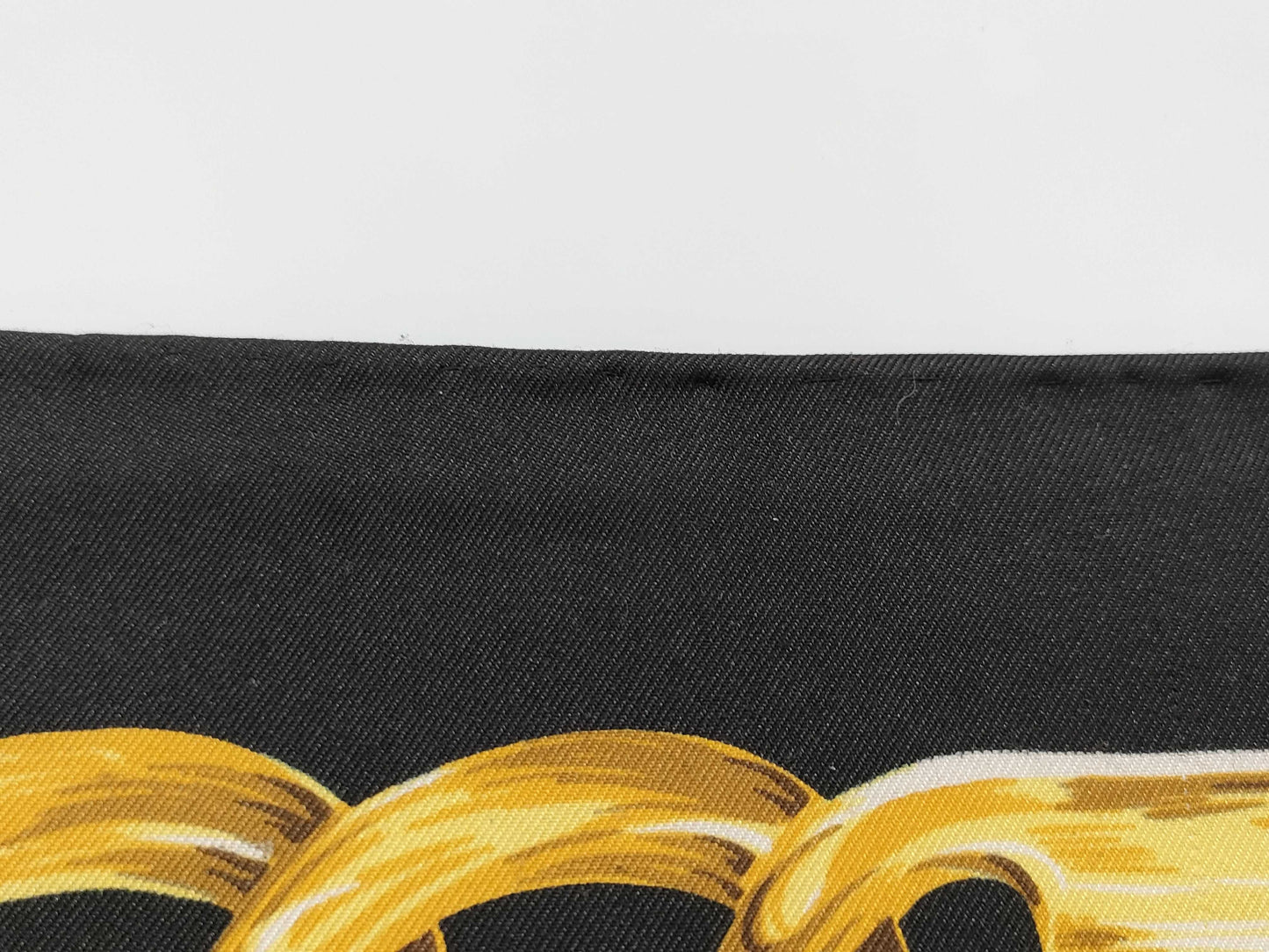 CHANEL 31 RUE CAMBON black scarf