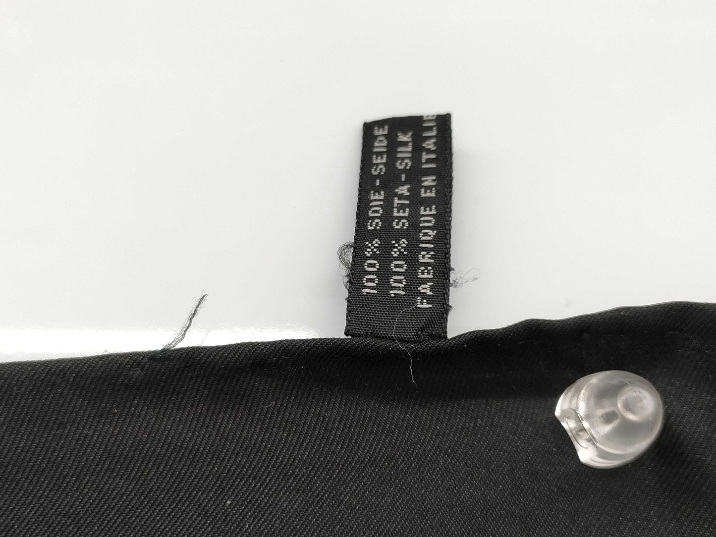CHANEL 31 RUE CAMBON black scarf