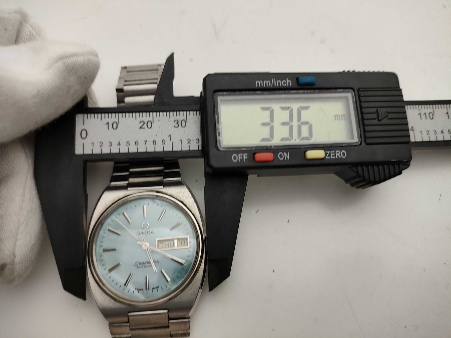 OMEGA Seamaster Date Blue Gradient Dial Boys' Watch