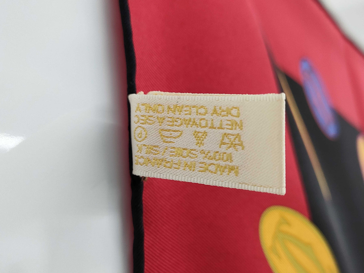 Cartier scarf with box