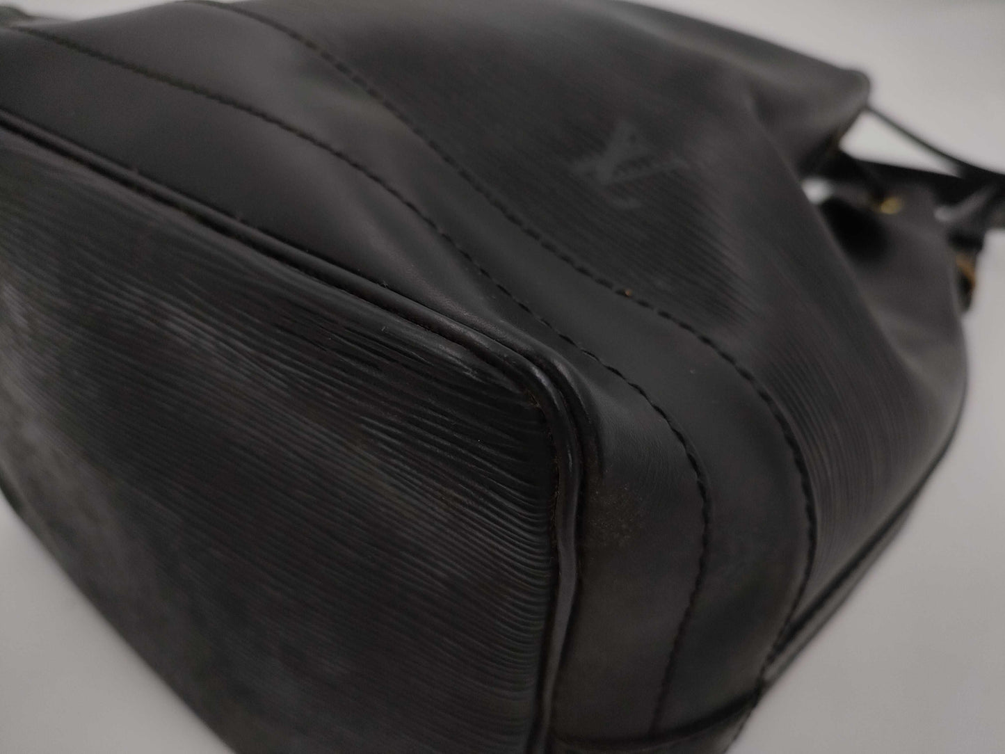 LOUIS VUITTON Epi Noe Drawstring Shoulder Bag M59002 Black