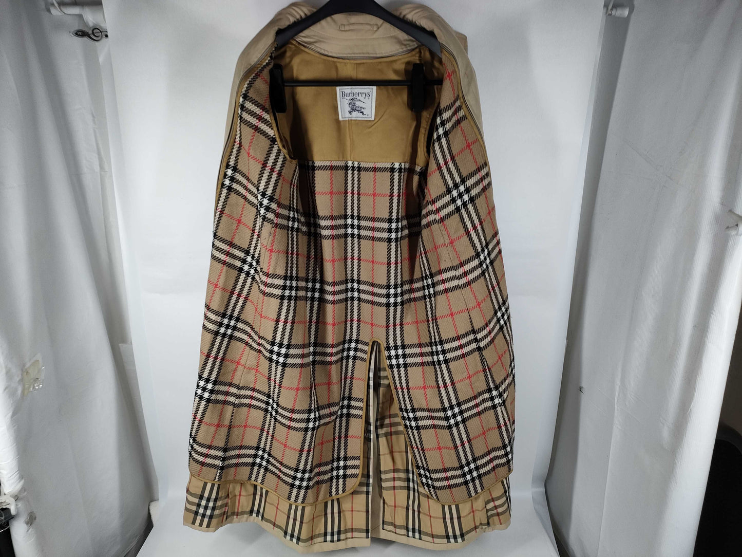 Burberrys trench coat/vest set with Nova check lining