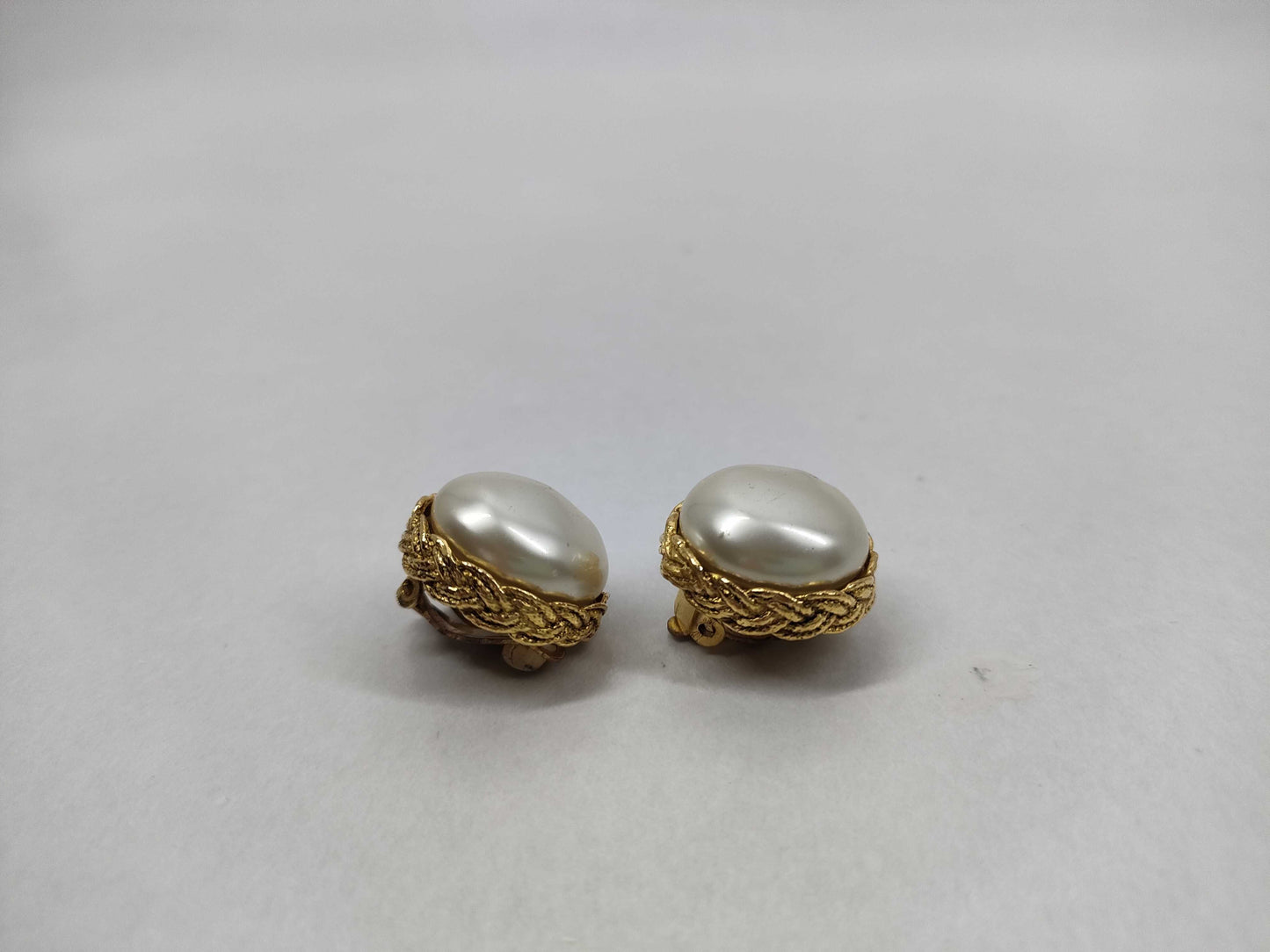CHANEL pearl earrings