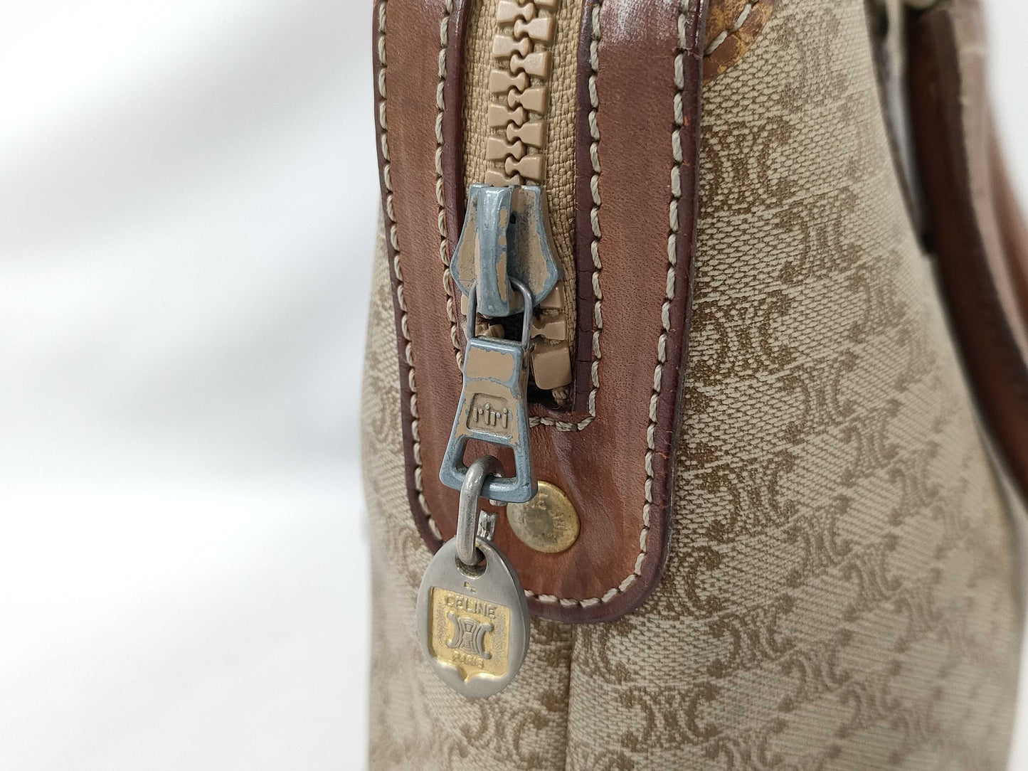 CELINE Handbag
