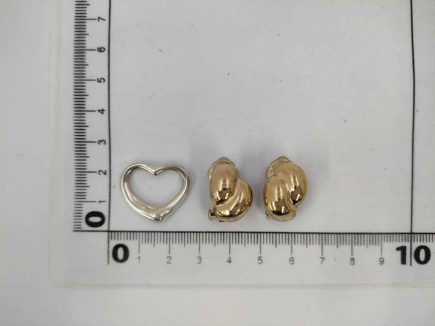 Tiffany Open Heart Top *1 / Dior Earrings *1 Accessories Summary Accessories Summary