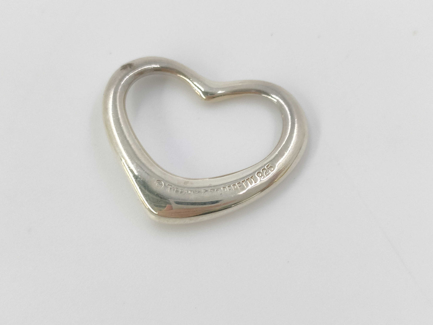 Tiffany Open Heart Top *1 / Dior Earrings *1 Accessories Summary Accessories Summary