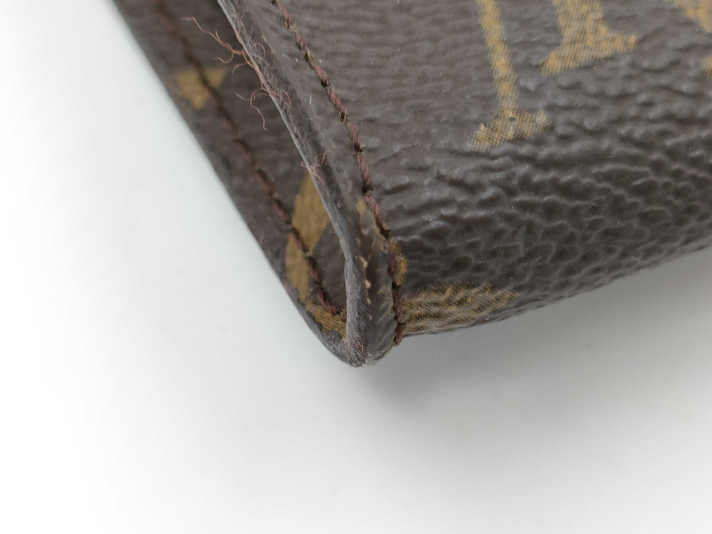 LOUIS VUITTON Monogram Attached Pouch