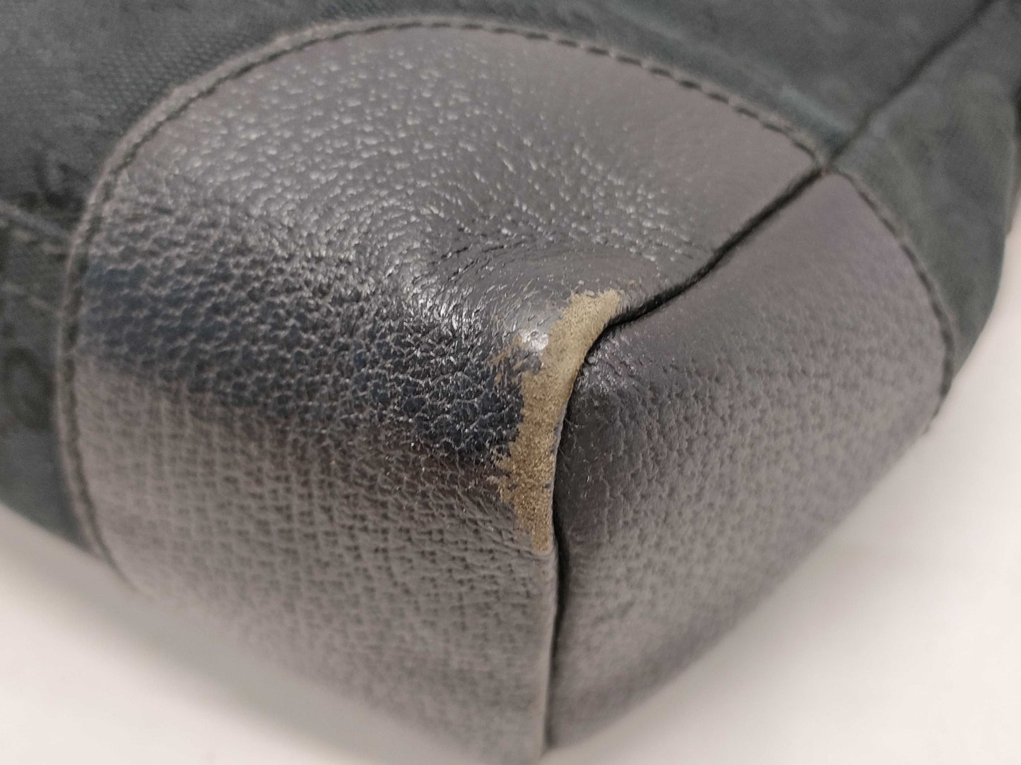 GUCCI GG Canvas 114273 Shoulder Bag