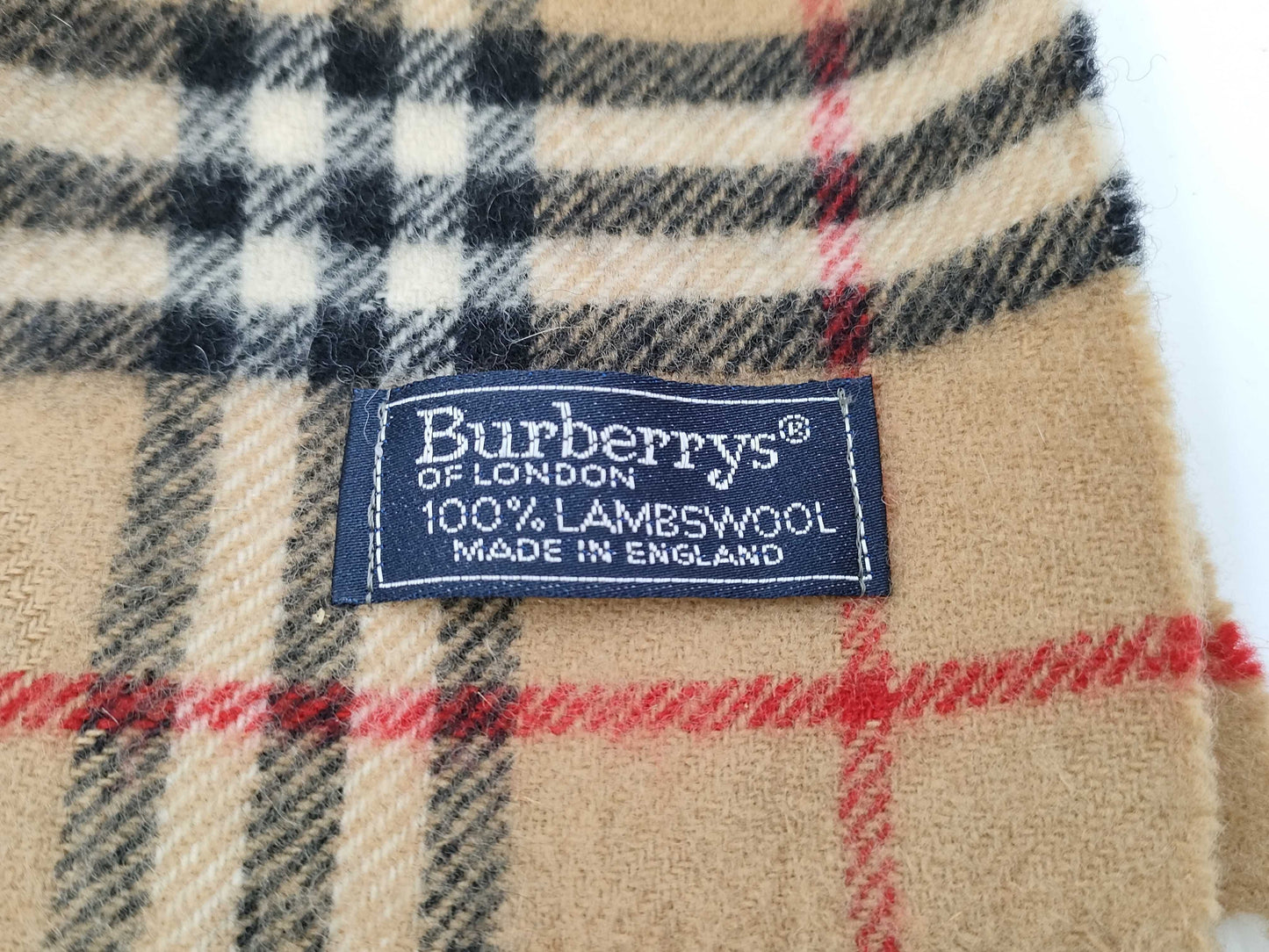 BURBERRY Nova Check Scarf/Shelf Pad