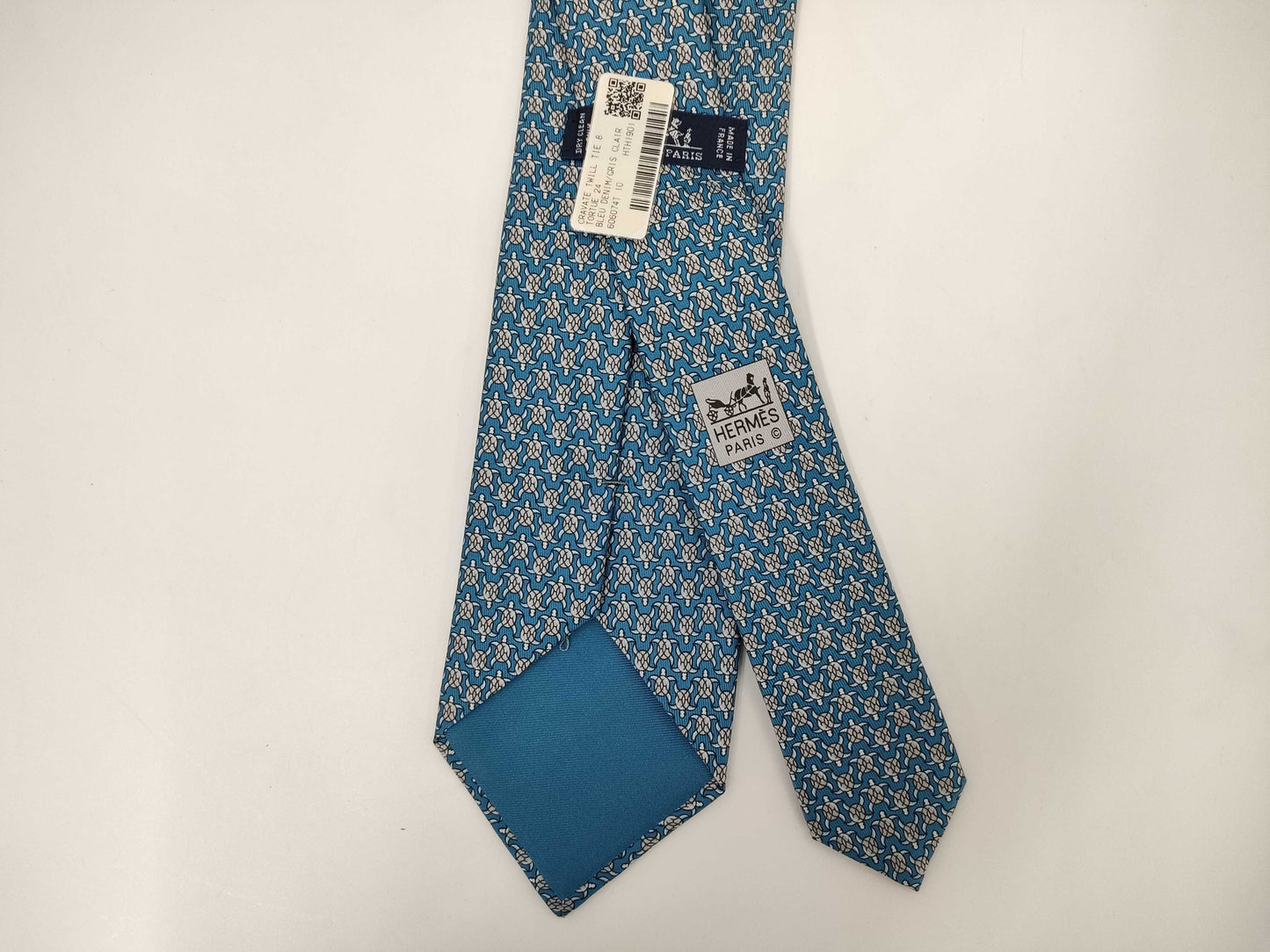 HERMES 2 ties and other accessories