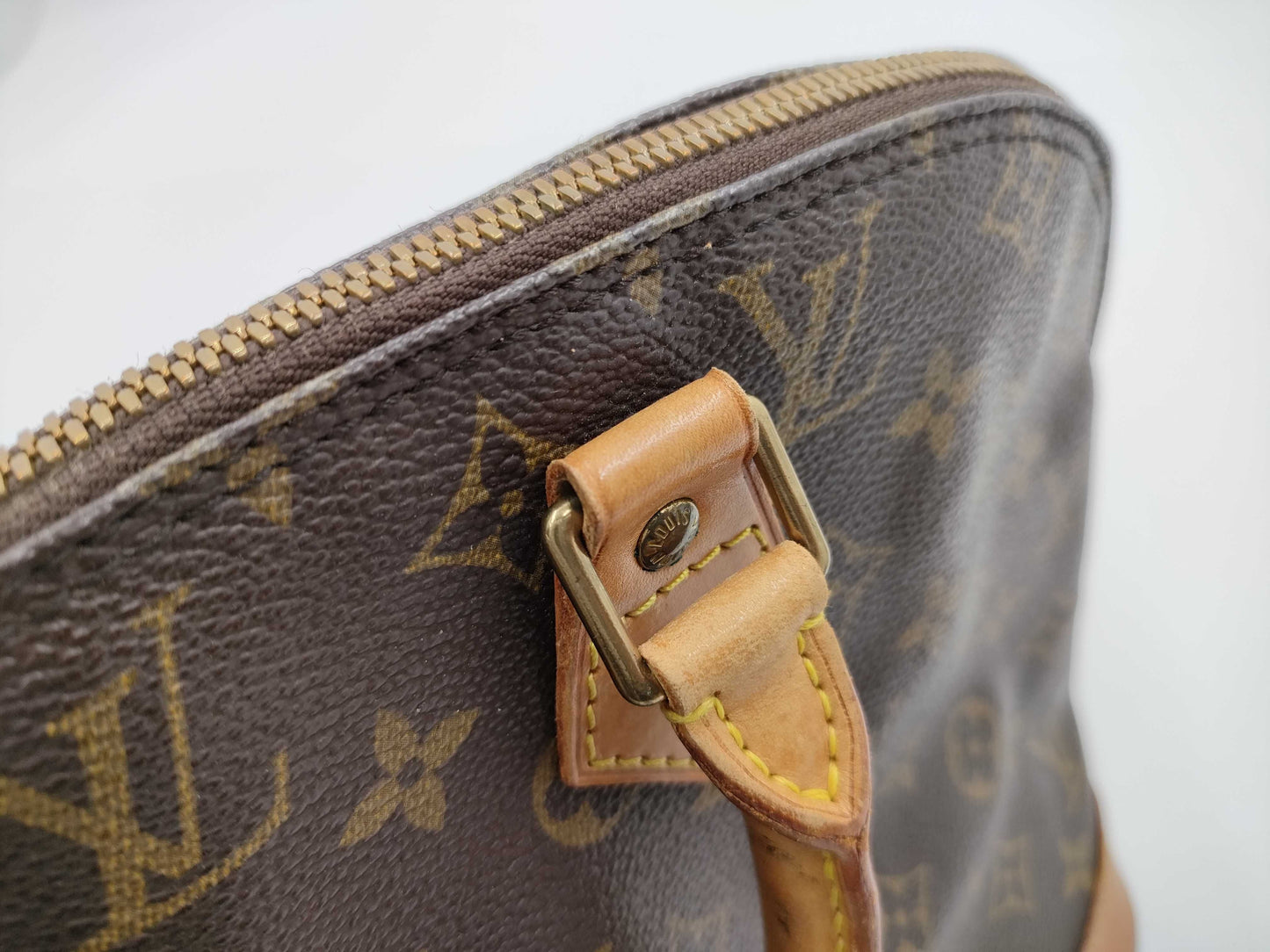 LOUIS VUITTON Monogram M51130 Alma Handbag