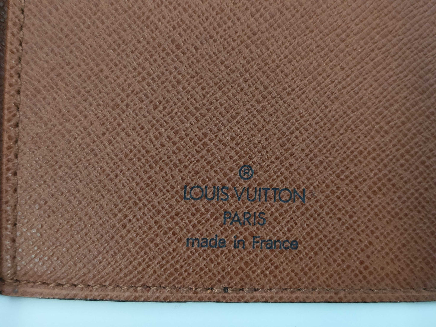 LOUIS VUITTON Monogram Agenda Horizontal Wallet