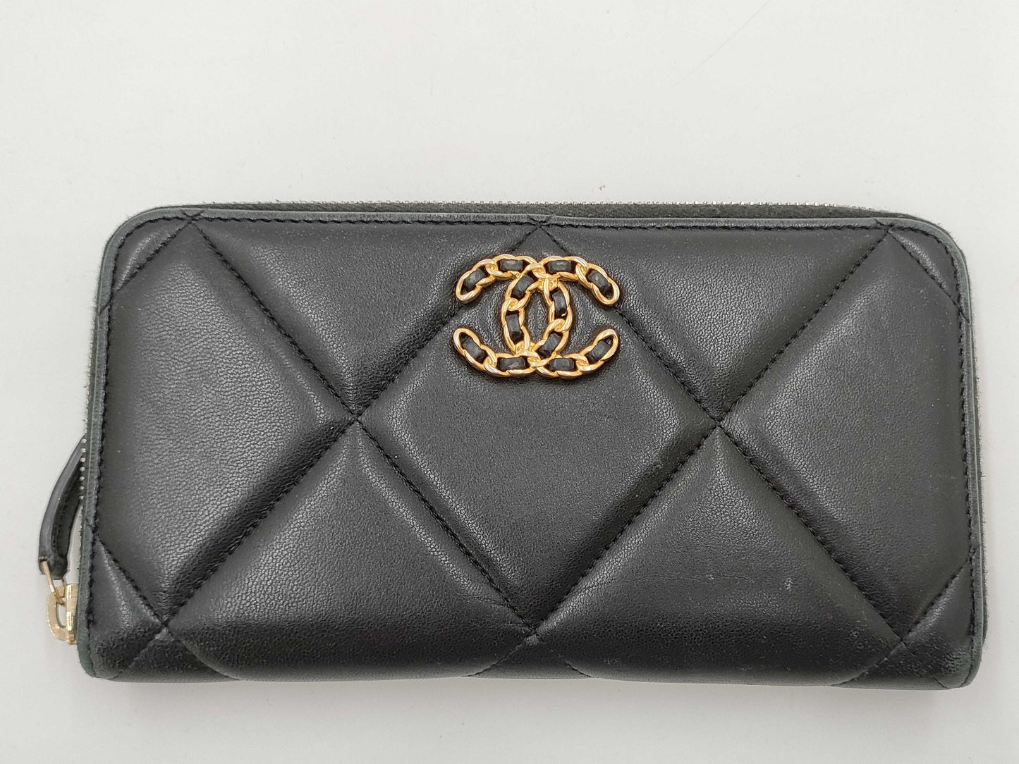 CHANEL Chanel 19 Round Zipper Long Wallet