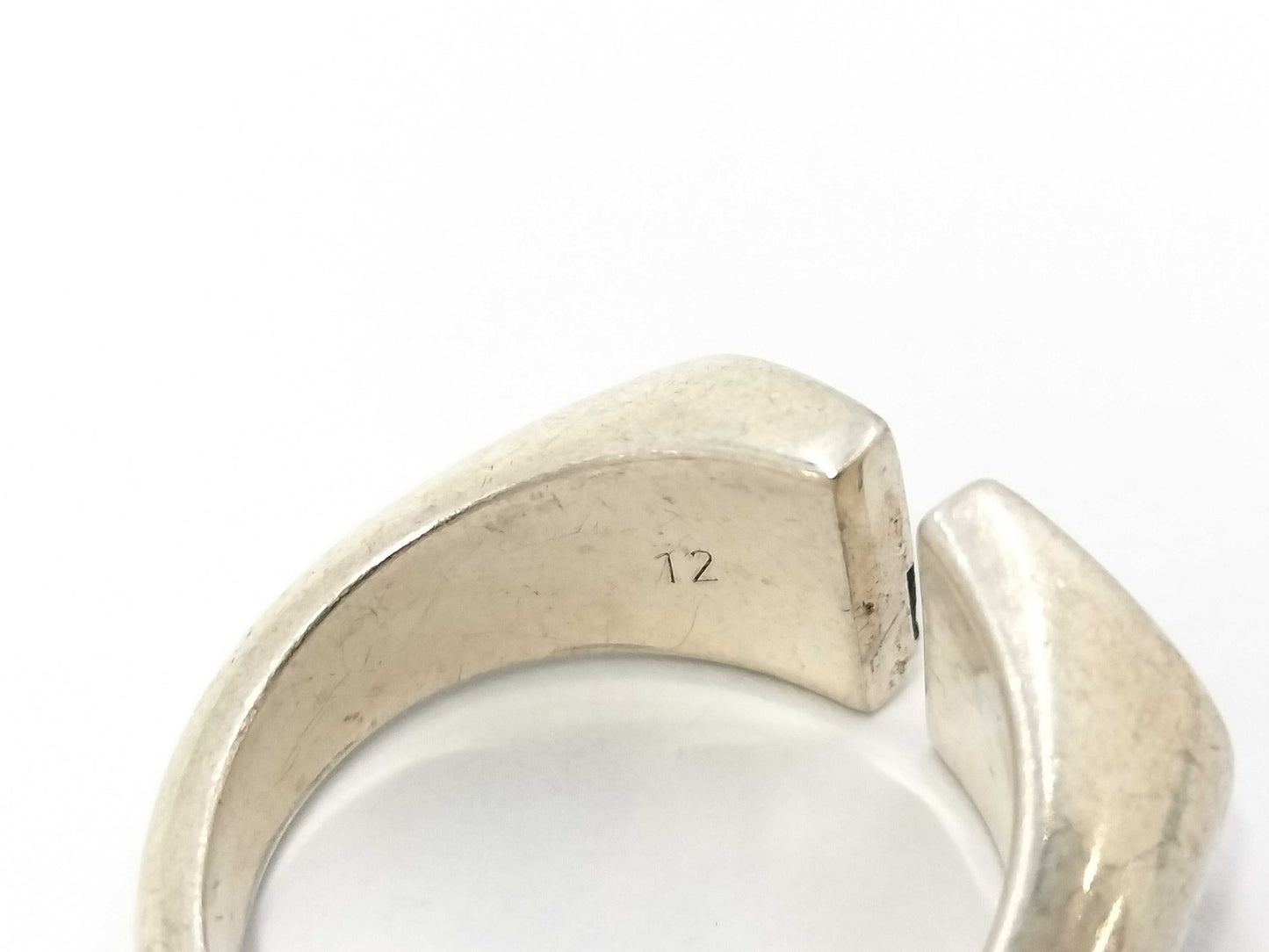 GUCCI Interlocking Signet Double G Ring