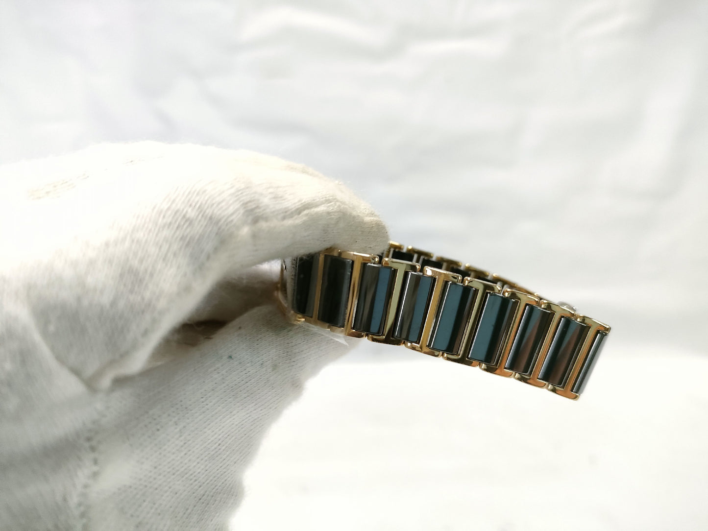 RADO Quartz Unmoving Women's Watch