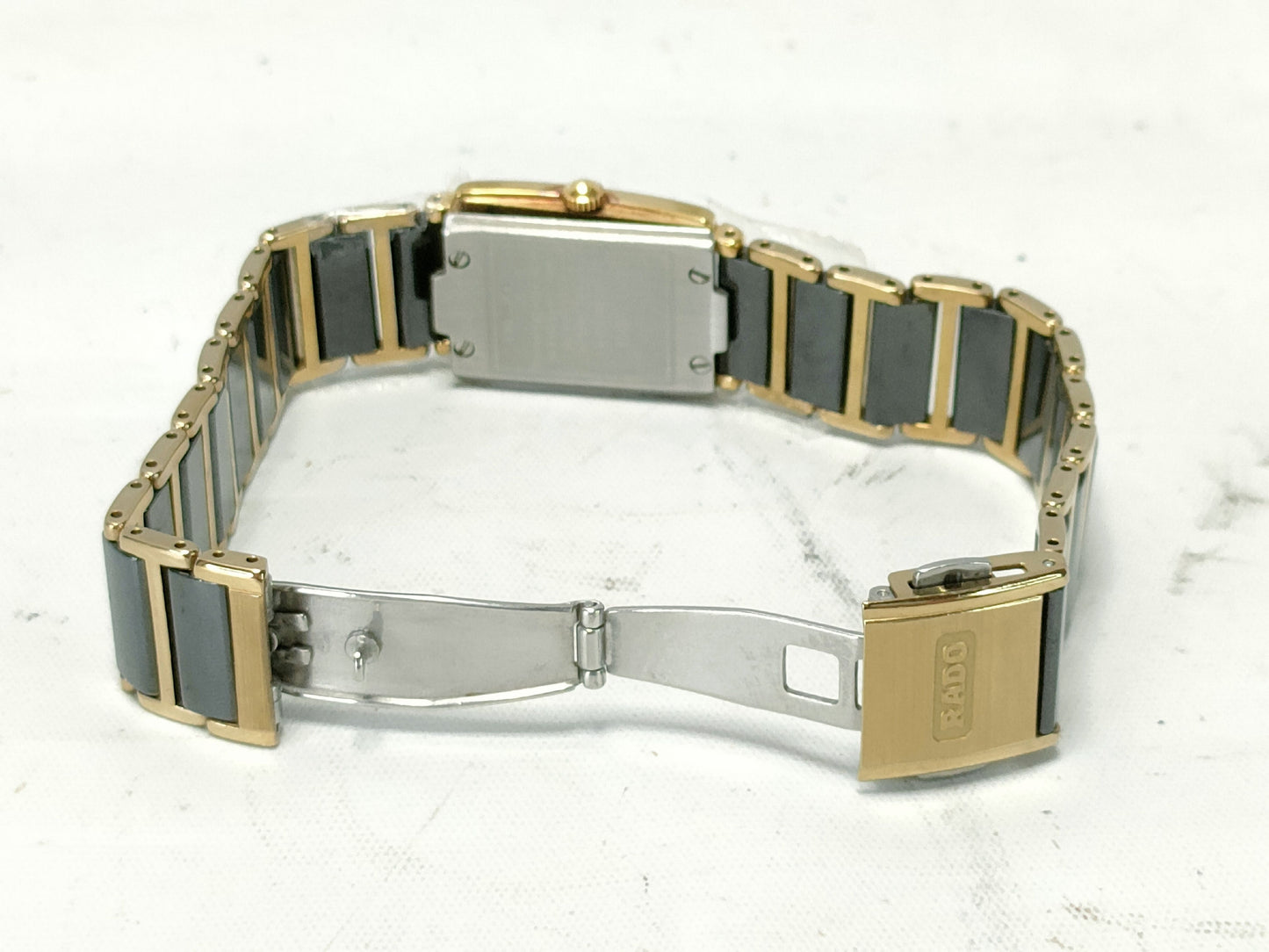 RADO Quartz Unmoving Women's Watch