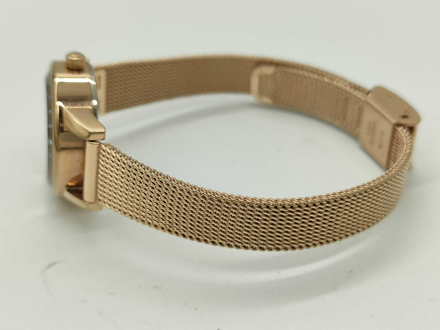 ete/Solar Watch/Analog/White/Gold/89039600 Women's Watch