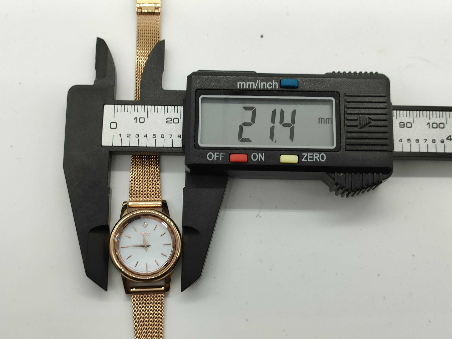 ete/Solar Watch/Analog/White/Gold/89039600 Women's Watch