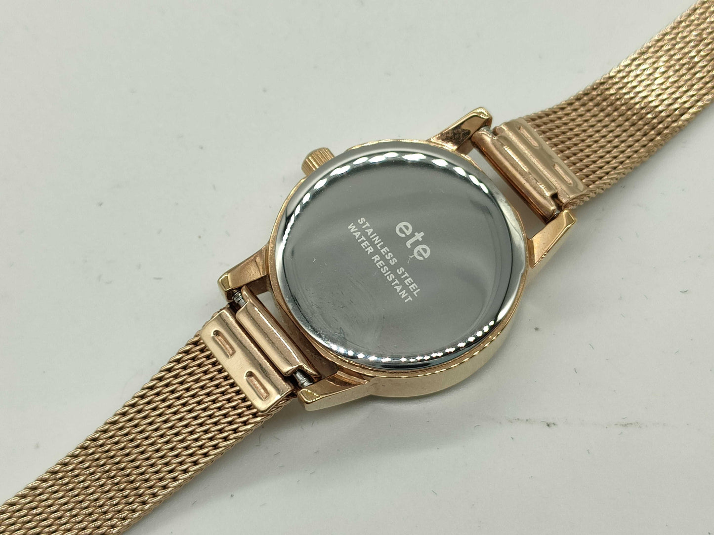 ete/Solar Watch/Analog/White/Gold/89039600 Women's Watch