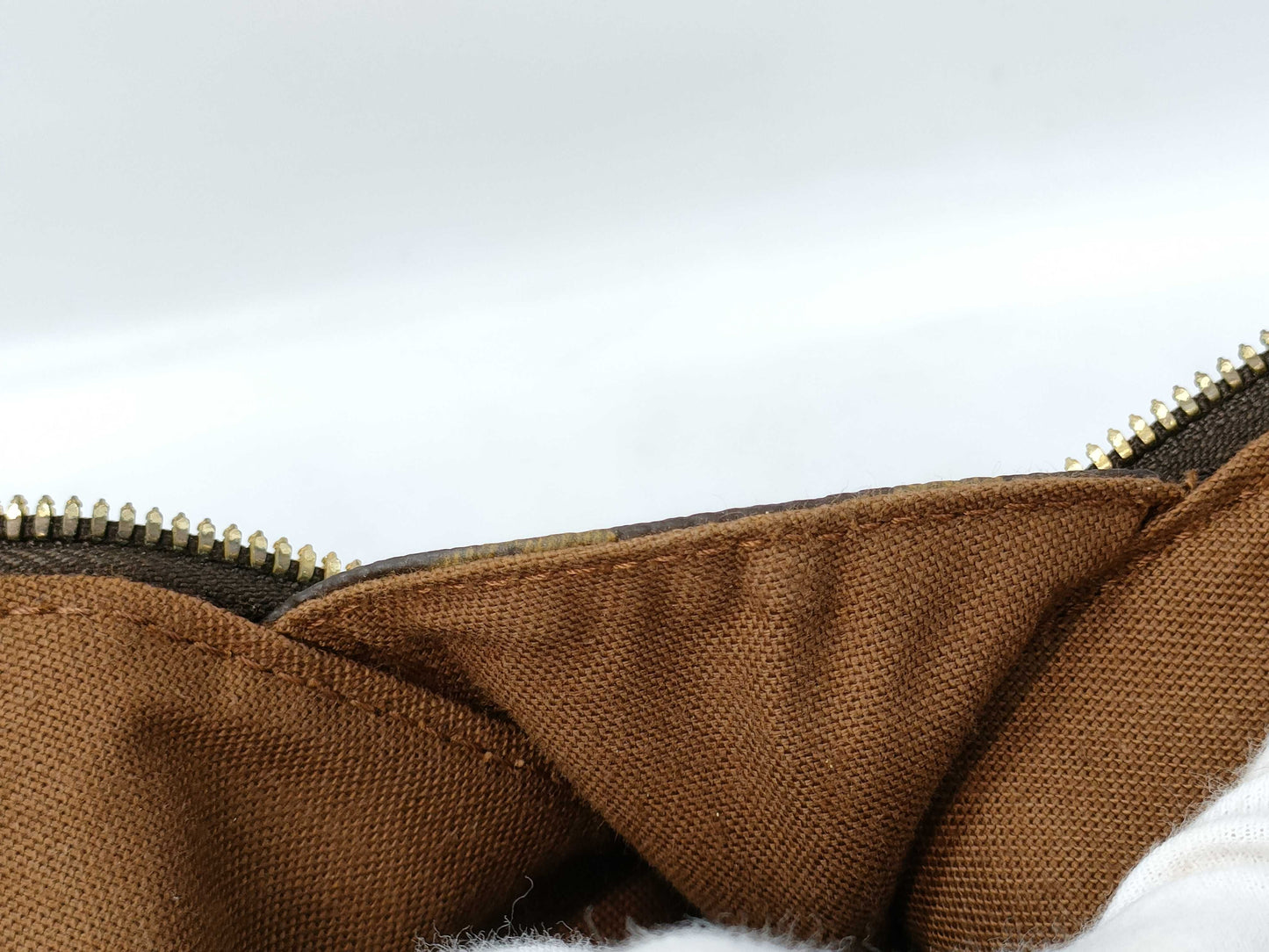 LOUIS VUITTON Monogram M40878 Alma MM Boston Bag