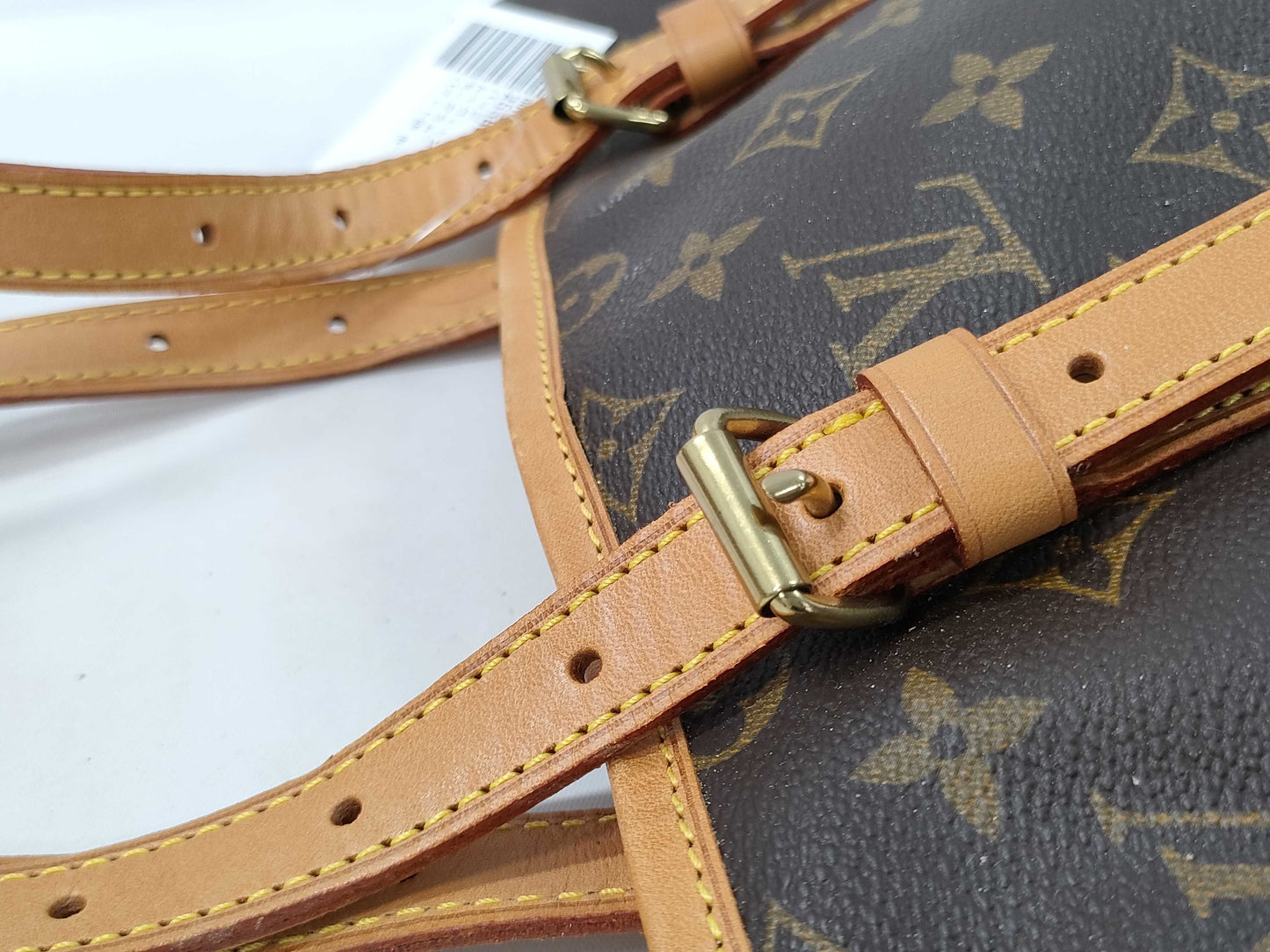LOUIS VUITTON Monogram Bucket GM Tote Bag with Pouch