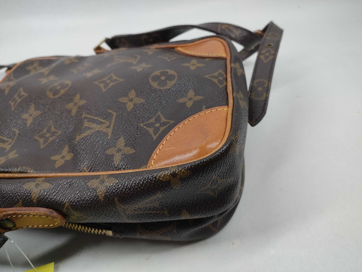 LOUIS VUITTON M45236 Monogram Amazon Shoulder Bag