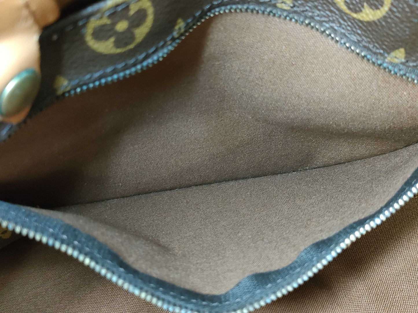 LOUIS VUITTON Monogram M42244 Randonne/907 Shoulder Bag