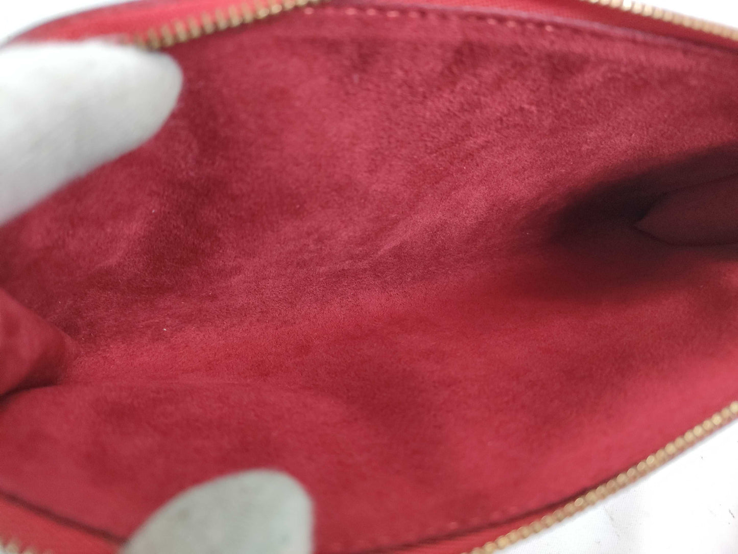 LOUIS VUITTON M52947 Epi Accessoires Handbag