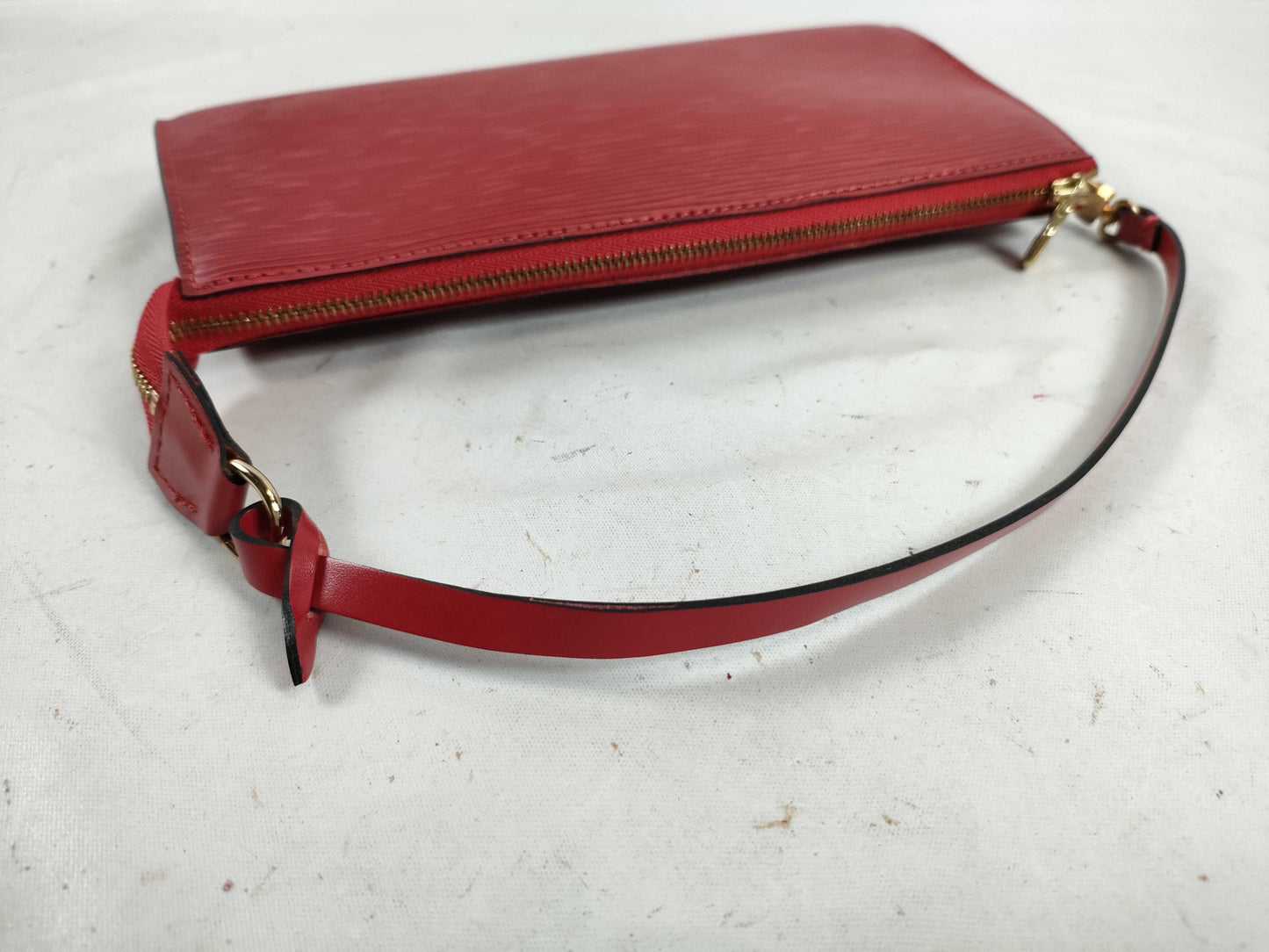 LOUIS VUITTON M52947 Epi Accessoires Handbag