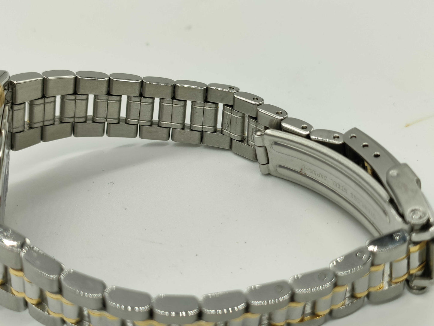 SEIKO Sports/Perfect, Unworked Women's Watch