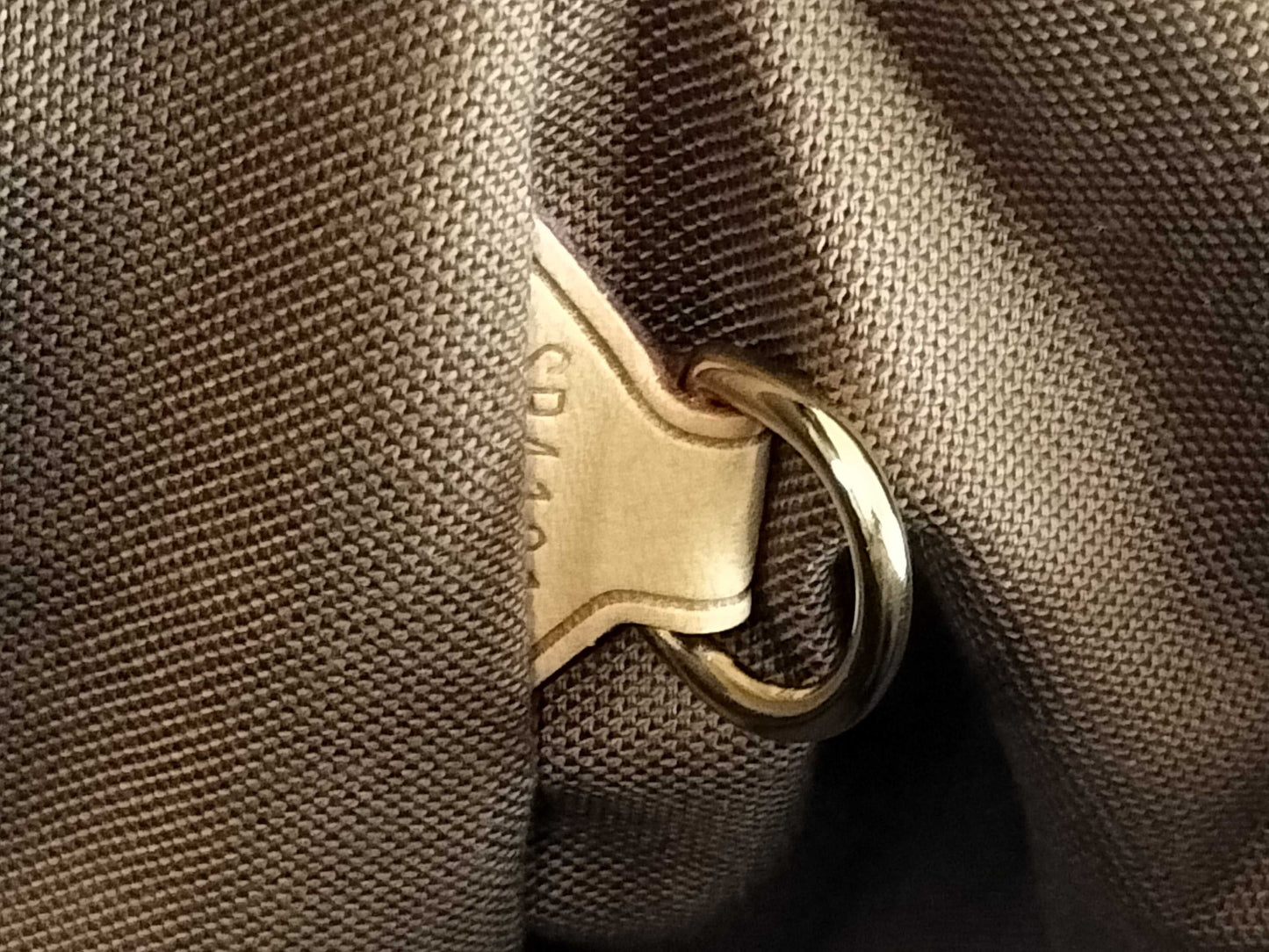 LOUIS VUITTON M40144 Monogram Tivoli GM Shoulder Bag