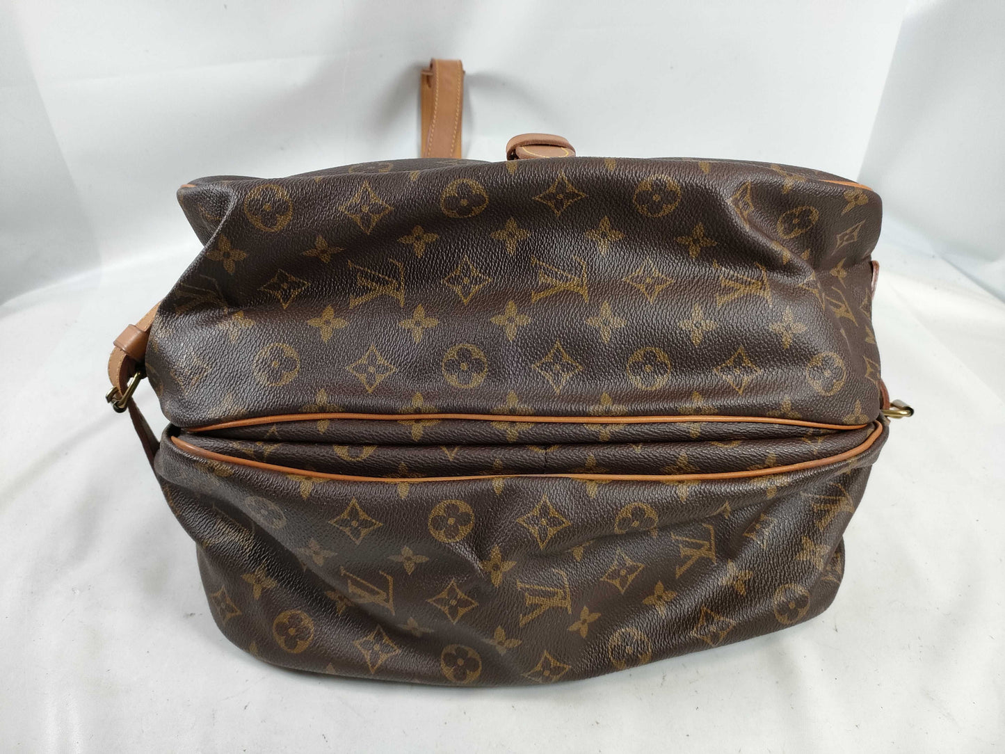 LOUIS VUITTON M42254 Monogram Saumur 35 Shoulder Bag