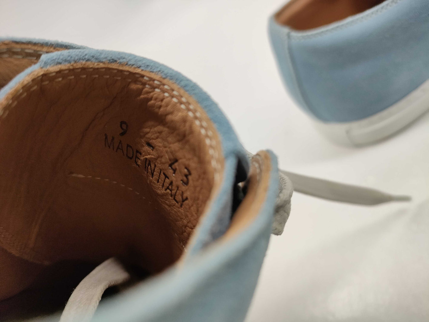 MARC JACOBS sneakers with tags
