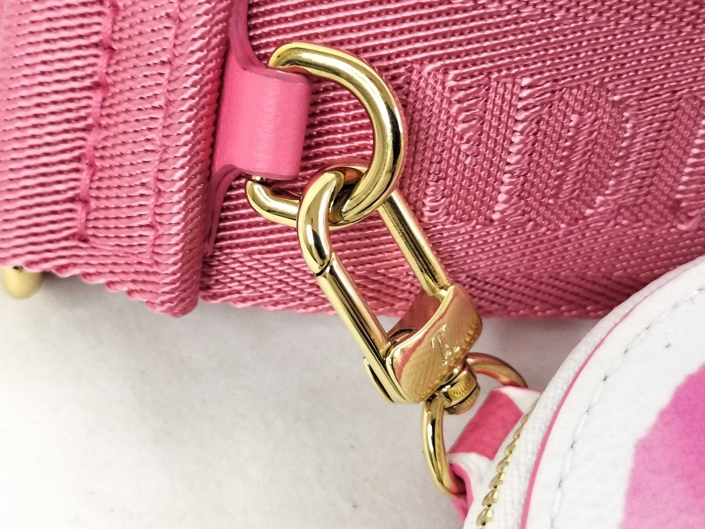 LOUIS VUITTON M22976 Monogram Flower Tile On the Go PM By the Pool RFID Verified Handbag
