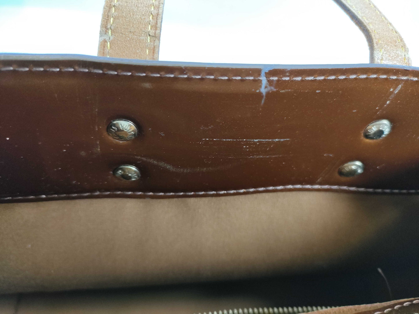 LOUIS VUITTON M91146 Vernis Reed PM Handbag