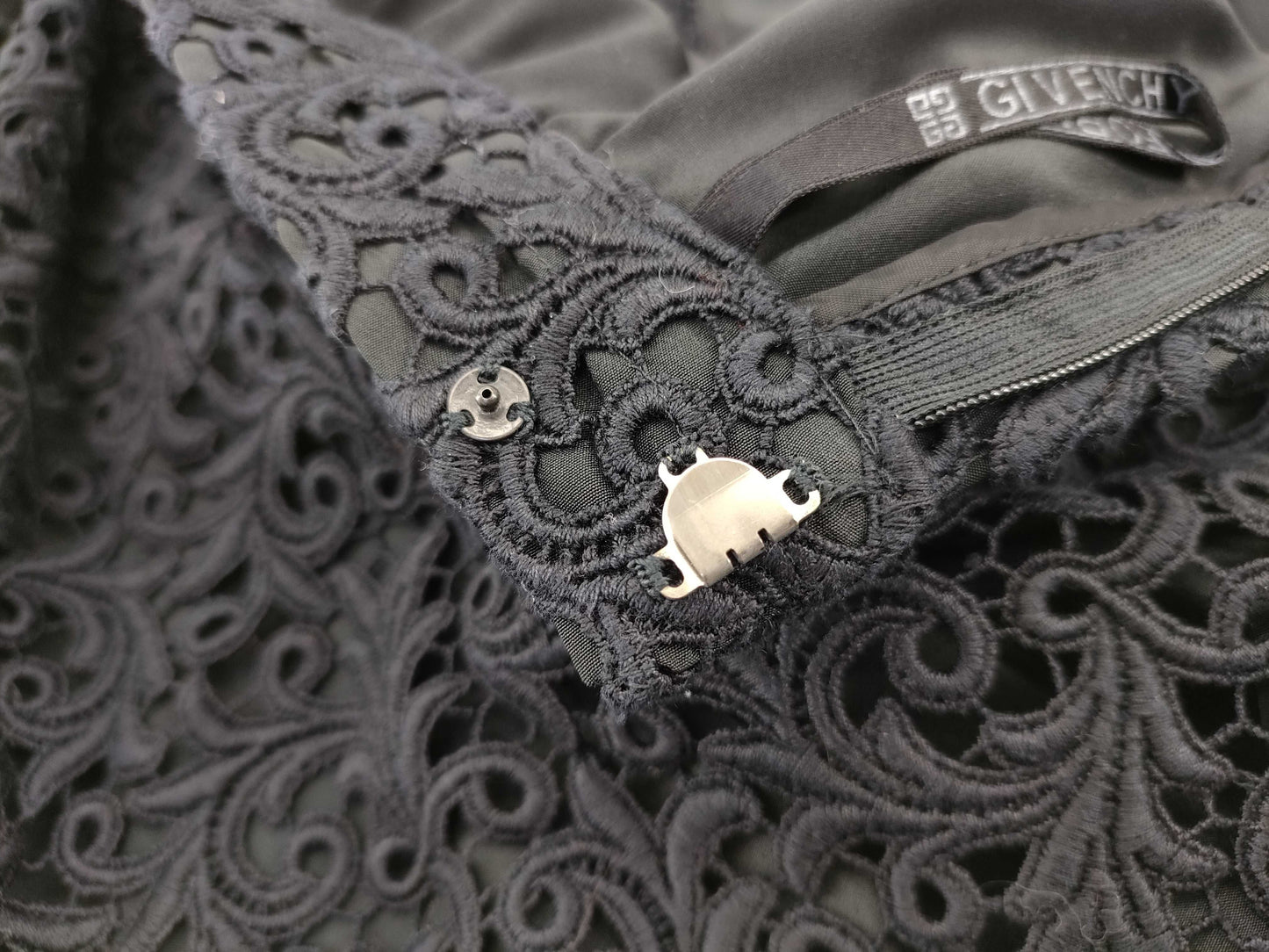 GIVENCHY Set/Black Other Apparel