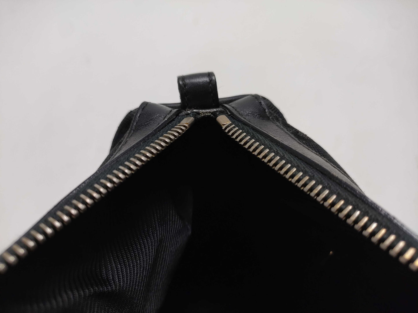 GUCCI GG Canvas 000 0851 3754 Handbag