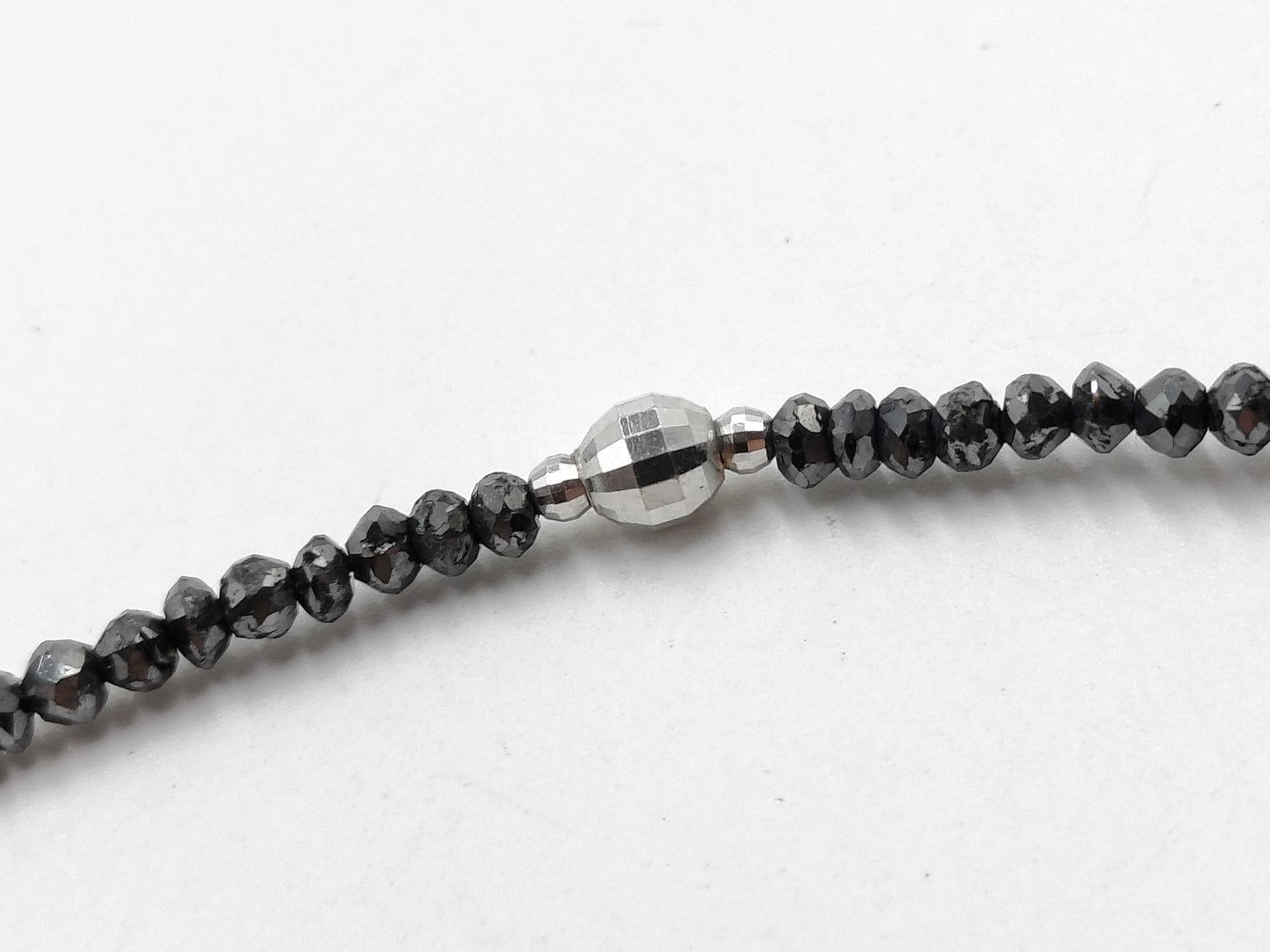 Black Diamond K17/K18WG 7.7g Necklace