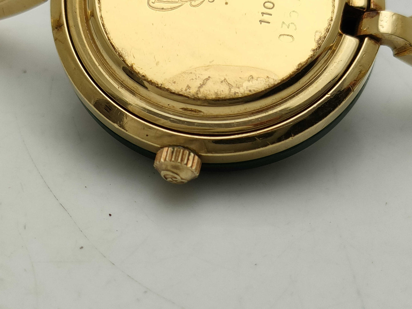 GUCCI 1100-L Women's Watch