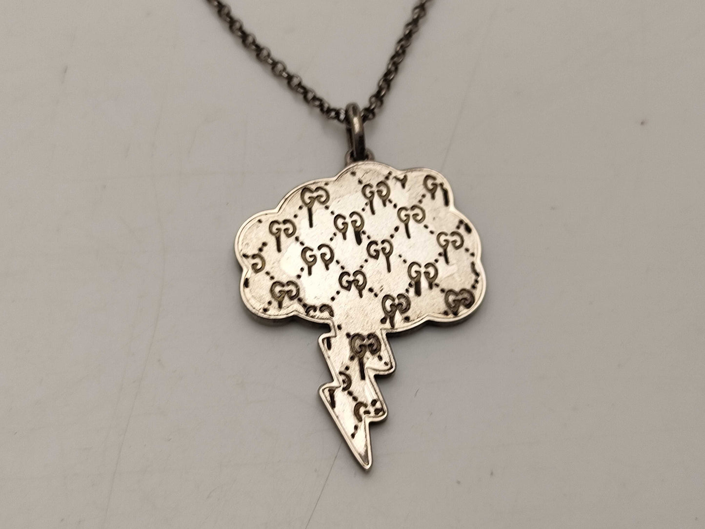 GUCCI Gucci Ghost REAL Logo Necklace