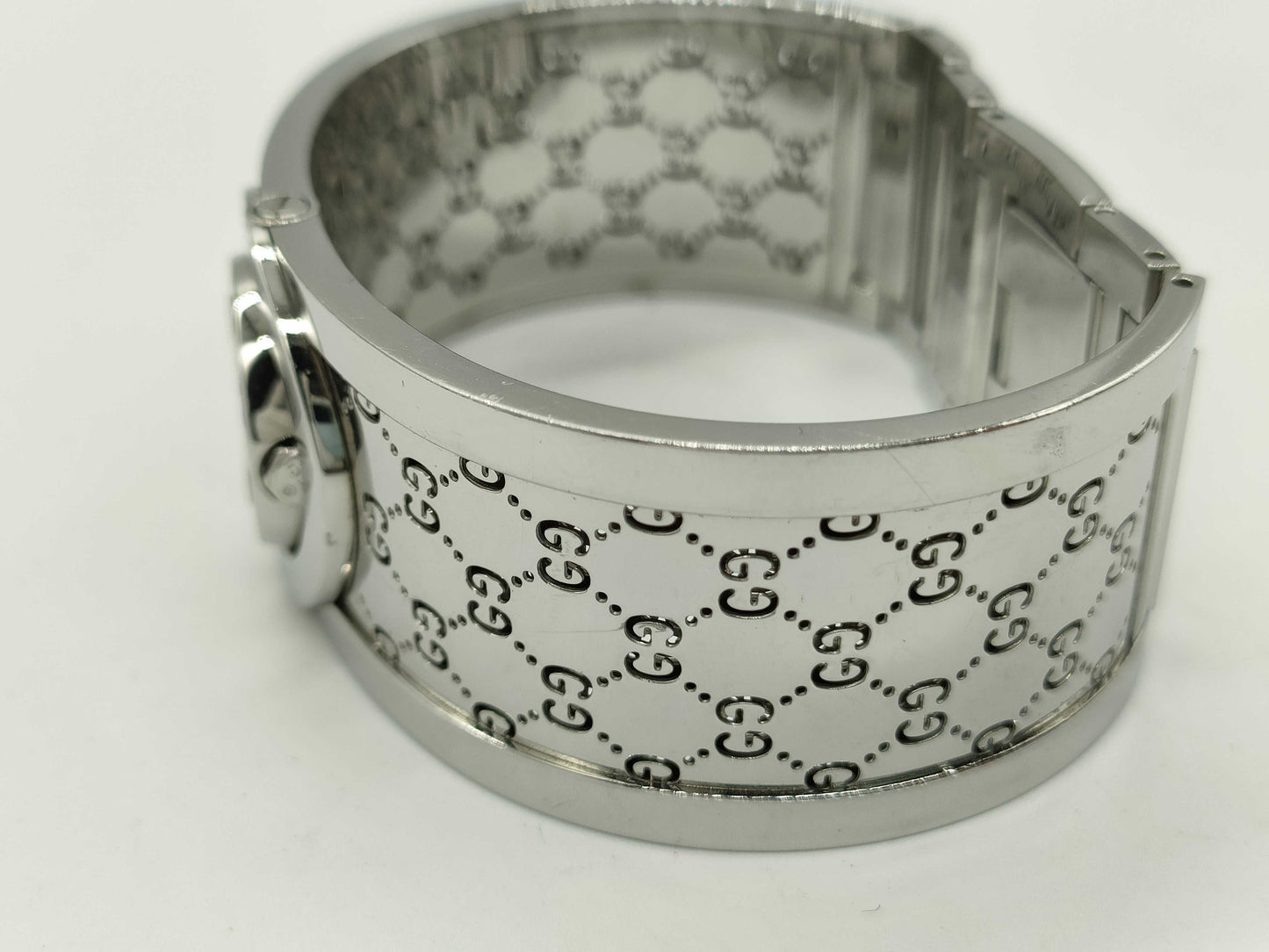 GUCCI GG Pattern Bangle Watch 112 Undying Women's Watch