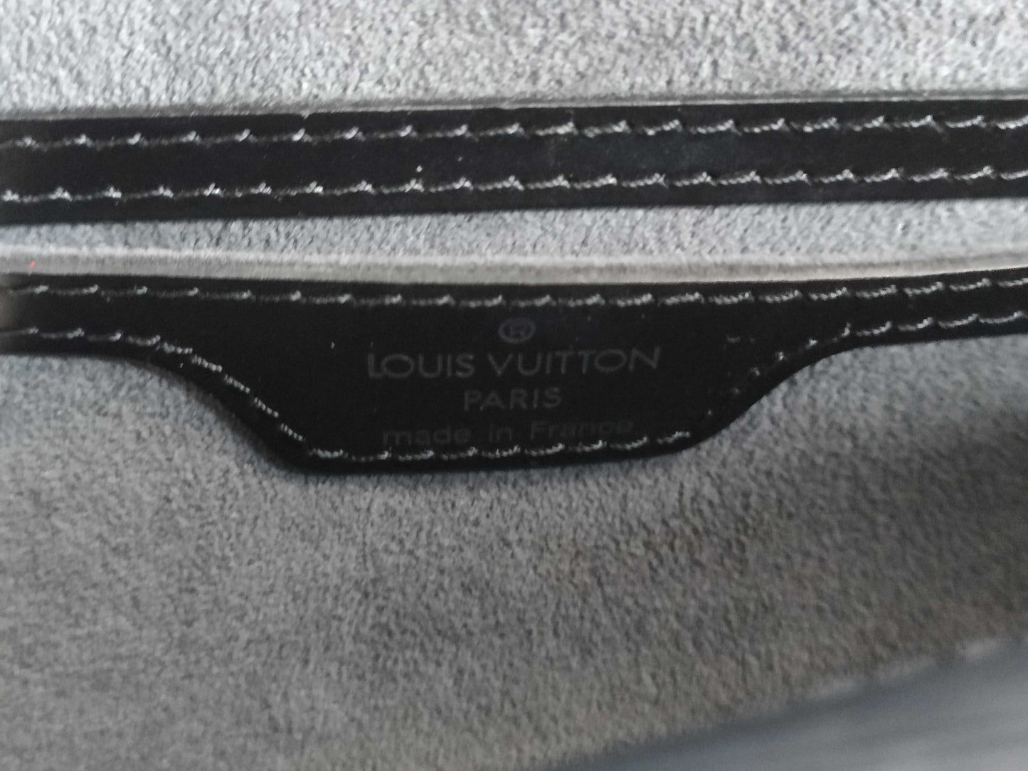 LOUIS VUITTON M52222 Epi Soufflot Handbag with Pouch