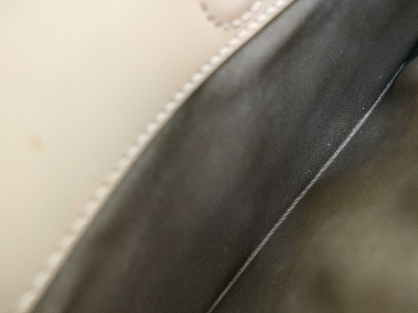 LOUIS VUITTON M94376 Epi Leather Sufflot MM Handbag