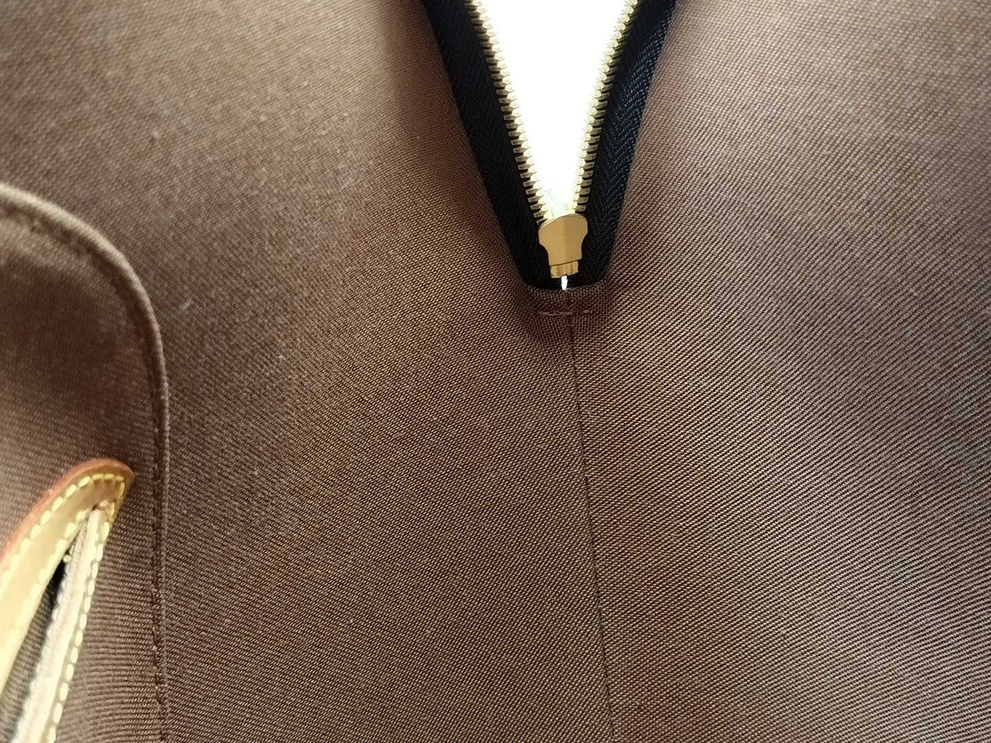 LOUIS VUITTON M51126 Monogram Ellipse MM Handbag